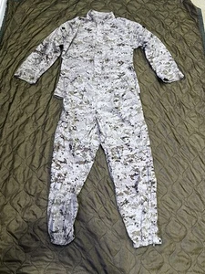 Conjunto de chaqueta y pantalones softshell Experimental USMC Mountain MARPAT MCCU - M-R - 2006 - Imagen 1 de 24