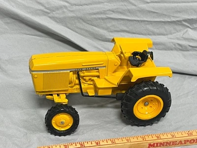 John Deere 4430 INDUSTRIAL Yellow Custom FWA Tractor 1:16 Ertl Wide Orchard - Image 1 of 4
