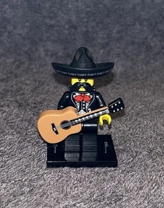 LEGO CMF MINIFIGURE - (71013) - SERIE 16 - COMPLETO OTTIME CONDIZIONI - MARIACHI - Foto 1 di 3