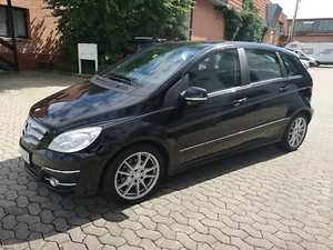 Kleinwagen mieten Mercedes B-Klasse mieten Autovermietung kmfrei - Bild 1 von 4
