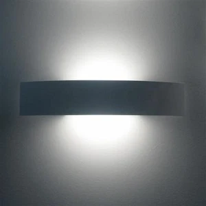 Fontana Arte, Línea 56 LED Níquel Satinado, Paolo Zani , 1995 - Imagen 1 de 1