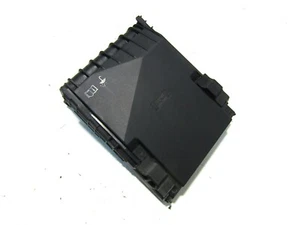 SKODA YETI 2014-17 FUSEBOX COVER (2.0l 16v TDI DIESEL CFHC) 1K0937132F P5096 - Picture 1 of 9