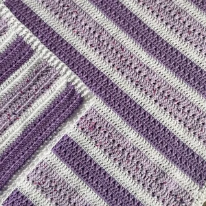 Handmade Baby Girl Blanket | Crochet Baby Blanket | Baby Girl Gifts - Picture 1 of 6