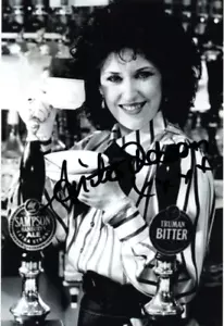 EASTENDERS: ANITA DOBSON 'ANGIE WATT' SIGNED 6x4 PORTRAIT PHOTO + COA - Bild 1 von 1