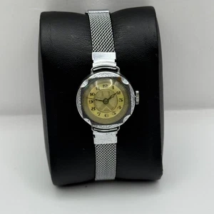 21mm Vintage Ladies Art Deco Mother Of Pearl Dial Manual Wind Watch PARTS REPAIR - Picture 1 of 17