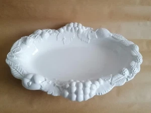 Vintage Large Embossed Fruit Oval Serving Bowl Made in Italy - Picture 1 of 9