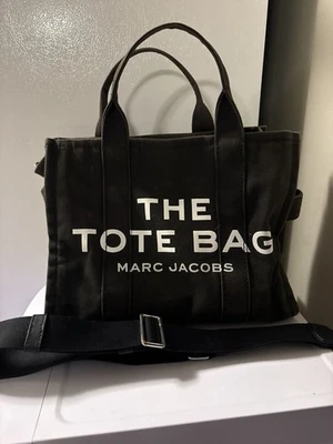 Marc Jacobs "THE TOTE BAG TRAVELER" Lona Mediana Bolso Bandolera Negro Foto 1 de 4