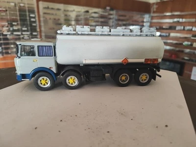 1/43 Camion Fiat  180 NC 6x2 Italia 1972  cisterna carburanti  DeAgostini - Immagine 1 di 4