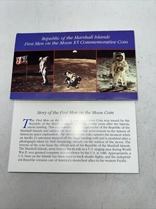 First Men On The Moon 20th Anniversary 1969-1989 $5 Marshall Islands Coin. - Picture 1 of 6