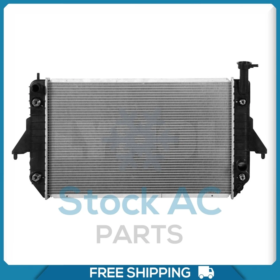 NUEVO radiador para Chevrolet Astro 1995, GMC Safari 4,3 L V6 - OE# 16400-28661 QL Foto 1 de 4