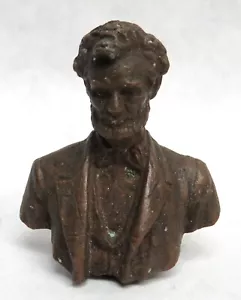 CIRCA 1909 MINIATURE BRONZE PRESIDENT ABRAHAM LINCOLN 1 3/4" BUST - Picture 1 of 4
