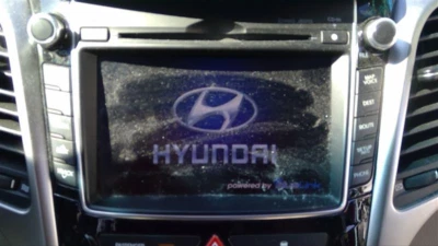 Hyundai Elantra Hatchback GT 2013-2015 pantalla de navegación GPS radio estéreo OEM Foto 1 de 4
