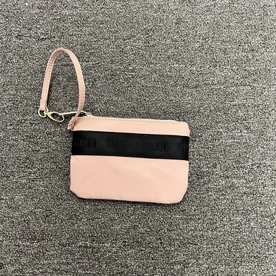 Bolso sin asas de viaje para mujer Steve Madden logotipo rosa muñeca nailon bolso de cosméticos Foto 1 de 4