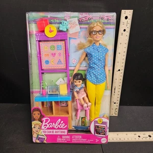 Barbie You Can Be Anything TEACHER Doll & STUDENT Playset School -Pkg Wear NEW - Bild 1 von 8
