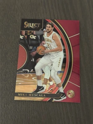 2017-18 Panini Select Concourse Maroon Prizm /199 #98 MIKE MUSCALA Atlanta Hawks - Image 1 of 3