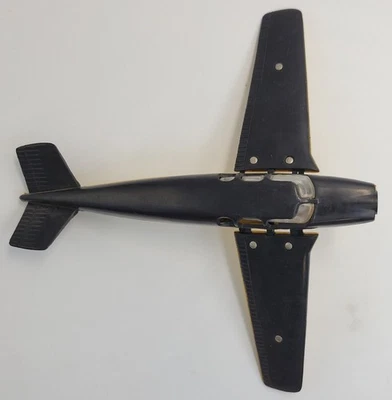 Lionel 6800-60 Black Over Yellow Airplane without Propeller - Image 1 of 4