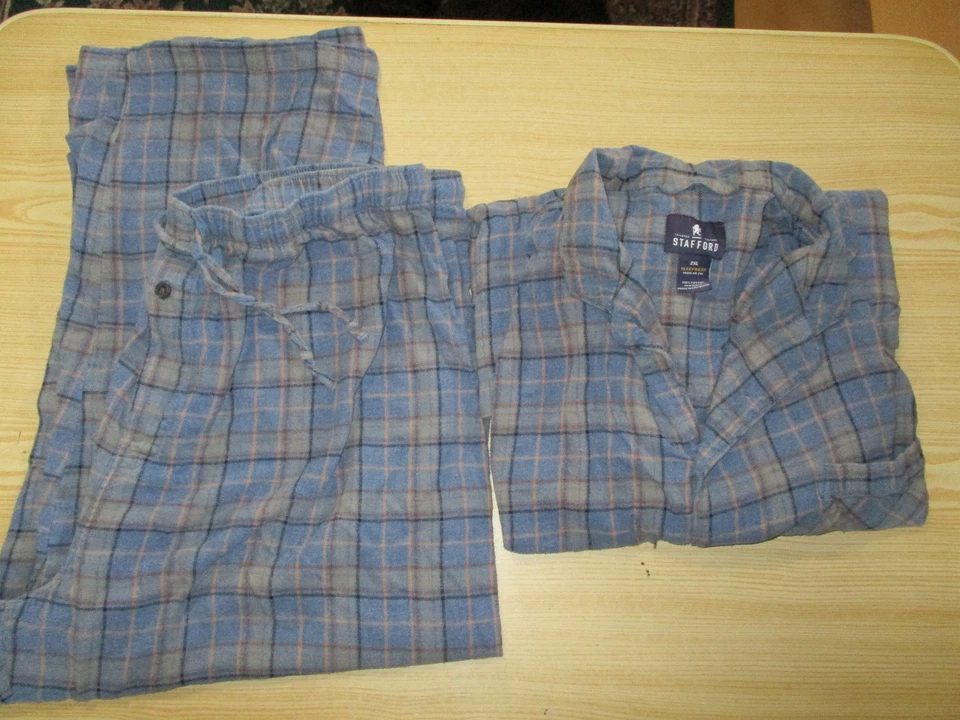 Stafford Ropa de Dormir Pijama 2XL Manga Larga Conjunto Superior/Inferior - Azul Cuadros Foto 1 de 4