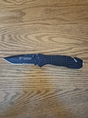 Smith & Wesson SWFR2S 8in High Carbon S.S. Folding Knife with 3.3in Tanto Point - Image 1 of 4