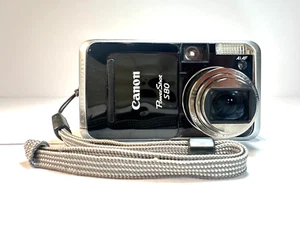 Canon PowerShot S80 Digital Camera - For Parts Only - Picture 1 of 6