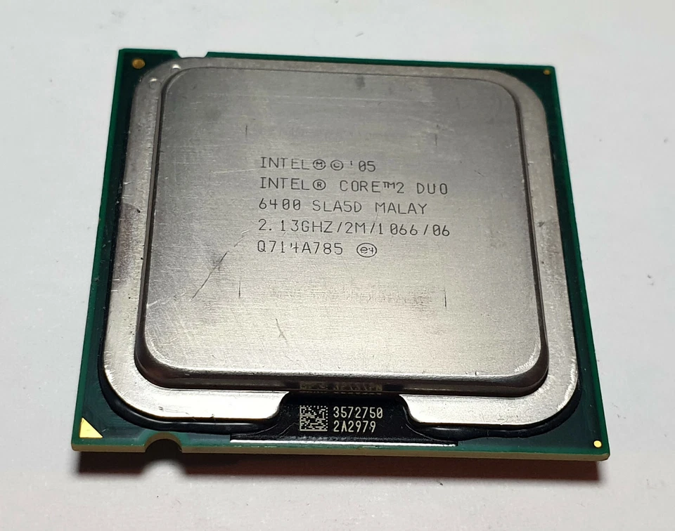 Intel Core 2 Duo E6400 2.133 GHz 2.13GHZ/2M/1066, SLA5D Socket 775 - Image 1 of 1