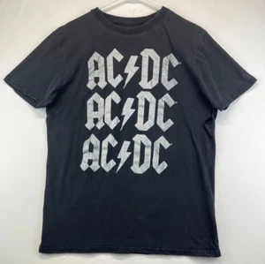 T-shirt AC/DC - Taille L - Noir avec argent - A des trous (3025) - Photo 1/9