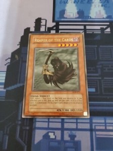 Yugioh - Reaper of the Cards LOB-071  NM Unlimited Rare