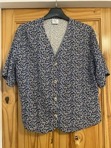 Ladies Short Sleeve Blouse Size 18 - Picture 1 of 6