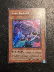 Yu-Gi-Oh! SECRET RARE HOLO CARD YATA-GARASU LOD-000 1996 VINTAGE PRINT VLP - Picture 1 of 11