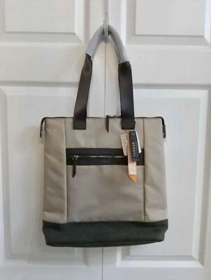 Targus Water Resistant Bag For Laptops 16” And Smaller - Imagem 1 de 4