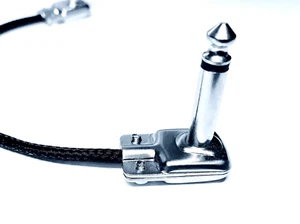 Pedalboard Pancake Square Angled Small Mogami 20cm Ultimate Cable - Picture 1 of 12