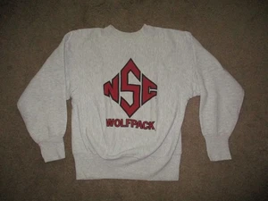 NCS Wolfpack Sweatshirt mit Rundhalsausschnitt hellgrau Damen Junior 20" über Brust -- Medium? - Bild 1 von 8