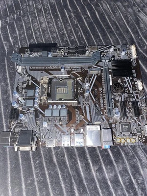 Gigabyte H410M S2H V3 Motherboard Bundle with INTEL(R)CORE(TM)I3-10100F CPU 16GB - Image 1 of 4