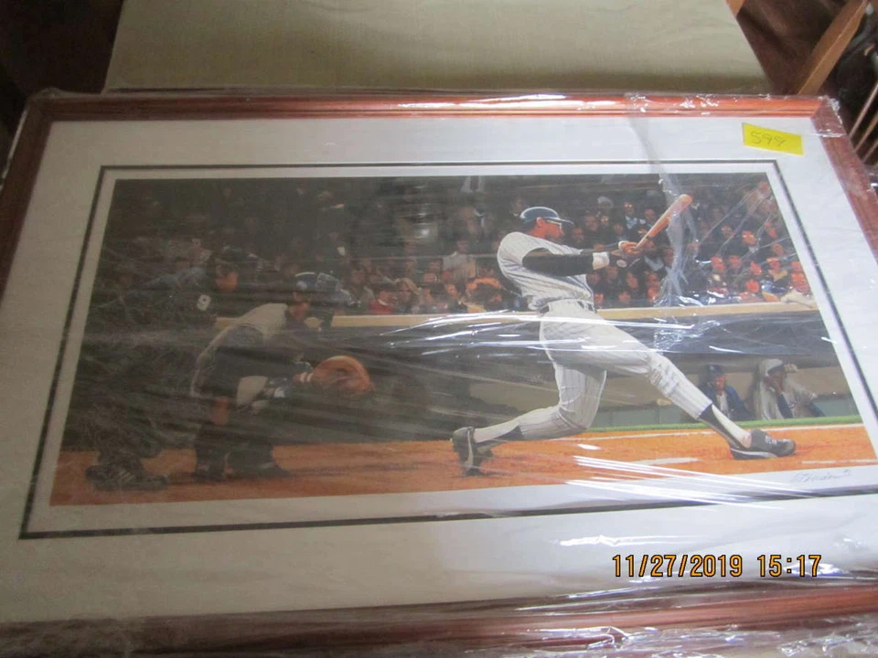 Litografía firmada por Reggie Jackson Yankees William Purdon 33x12 enmarcada Foto 1 de 1