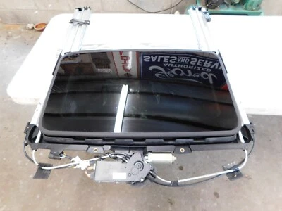 Nuevo de Lote Original Ford 2000 2001 2002 Lincoln LS VENTANA TECHO CORREDIZO MOTOR PISTA MONTAJE Foto 1 de 4