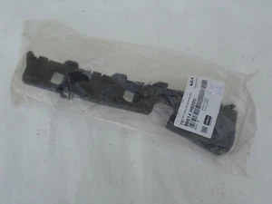 Soporte parachoques trasero derecho kia rio iv 86614h8000 - Imagen 1 de 3