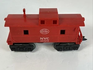 Caboose 'O' Gauge Marx New York Central #18326 Red 8 Wheel Vintage Pre-Owned - Picture 1 of 10