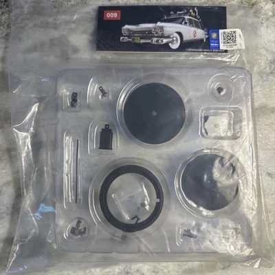 Stage 009 ECTO-1 Eaglemoss Build The Ghostbusters Detailed 1:8 Scale Replica - Image 1 of 4