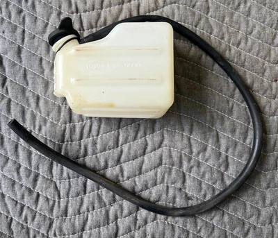 Honda 250 Interceptor VTR250 VTR 250 1988 88 radiador refrigerante tanque reserva Foto 1 de 4