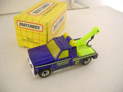 1995 MATCHBOX SUPERFAST #21 GMC WRECKER PARKHILL 24HR TOWING NEW IN BOX - Image 1 of 3