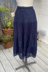 CREALINE SIZE 18 GATHERED TEIRED MIDI SKIRT HIPPY SKIRT NAVY BLUE LACE & VISCOSE - Picture 1 of 14