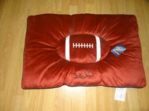 Cama almohada Arkansas Razorbacks fútbol americano perro **NUEVA CON ETIQUETAS** - Imagen 1 de 5