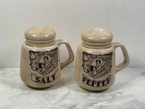 Juego de saleros y pimenteros vintage 1978 Mrs Beeton's Pottery beige mancha retro - Imagen 1 de 21