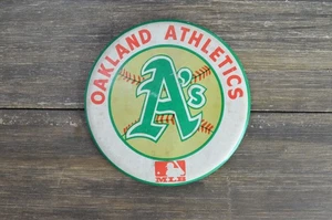Borsa vintage MLB Oakland Athletics squadra di baseball bottone spilla ingranaggio 3,5" - Foto 1 di 7