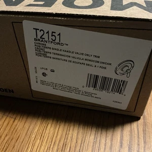 Kit de ajuste de válvula Posi-Temp monomando Moen T2151 Brantford en cromo sin válvula - Imagen 1 de 3