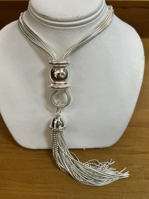 Joan Rivers серебристого тона классика коренастый кисточки ожерелье 4 бусы с коробкой и сумкой - Изображение 1 из 4