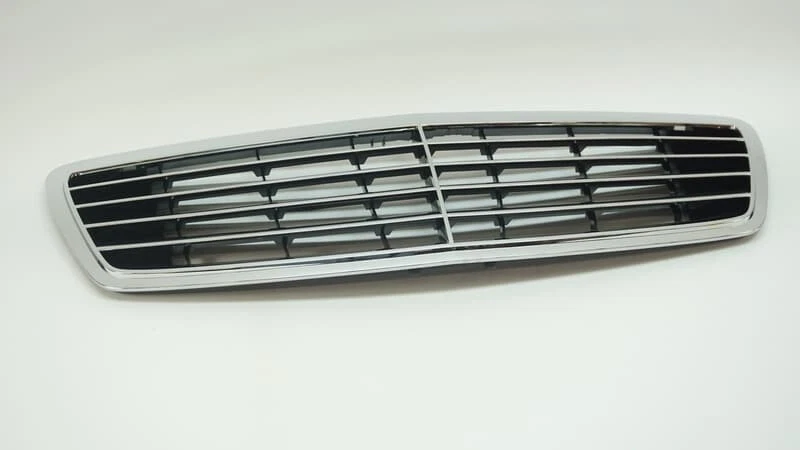 Подлинная решетка радиатора капота Mercedes-Benz W220 S430 S500 S55 AMG 22088005839040 - Изображение 1 из 1