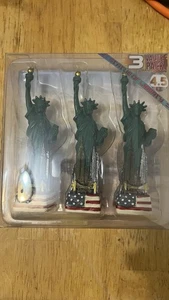 3 pezzi 4,5 pollici Statua della Libertà New York City souvenir e oggetti da collezione - Foto 1 di 3