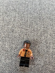 LEGO&reg; Finn Minifig sw0676 Star Wars Nougat Jacket 75105 75139 75178 75192 FN2187