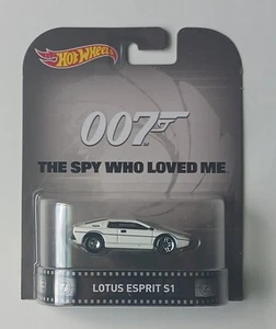 2015 Hot Wheels 007 The Spy W.L.Me Lotus Esprit S1 Error Car Wrong Front Wheels - Picture 1 of 5