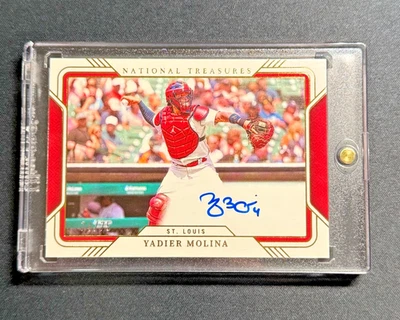2025 National Treasures #FP-YML YADIER MOLINA Auto Field Pass /75 Cardinals - Image 1 of 2